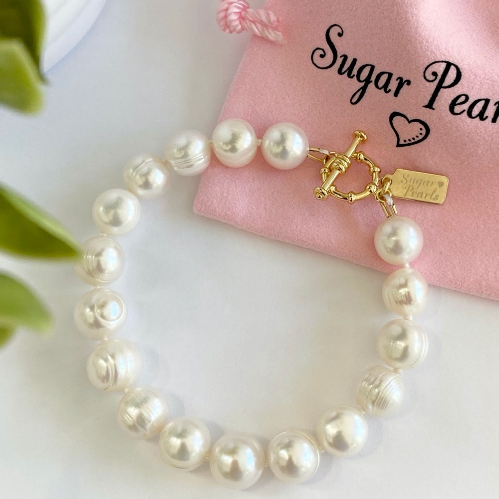 Freshwater Pearl Bracelet with 14K Toggle